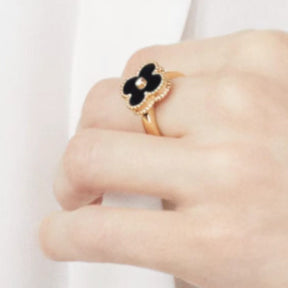 anello di diamanti per unghie 