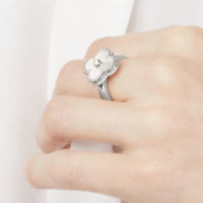 anello di diamanti per unghie 