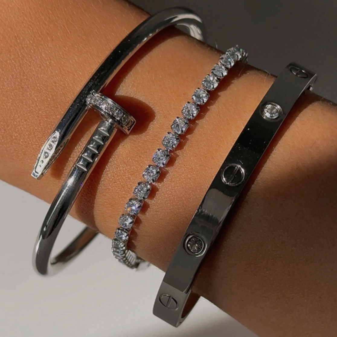 Ava Love Diamond Bracelet 