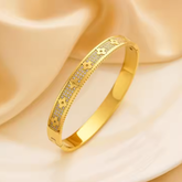 Clover bracelet