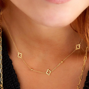 Clover necklace