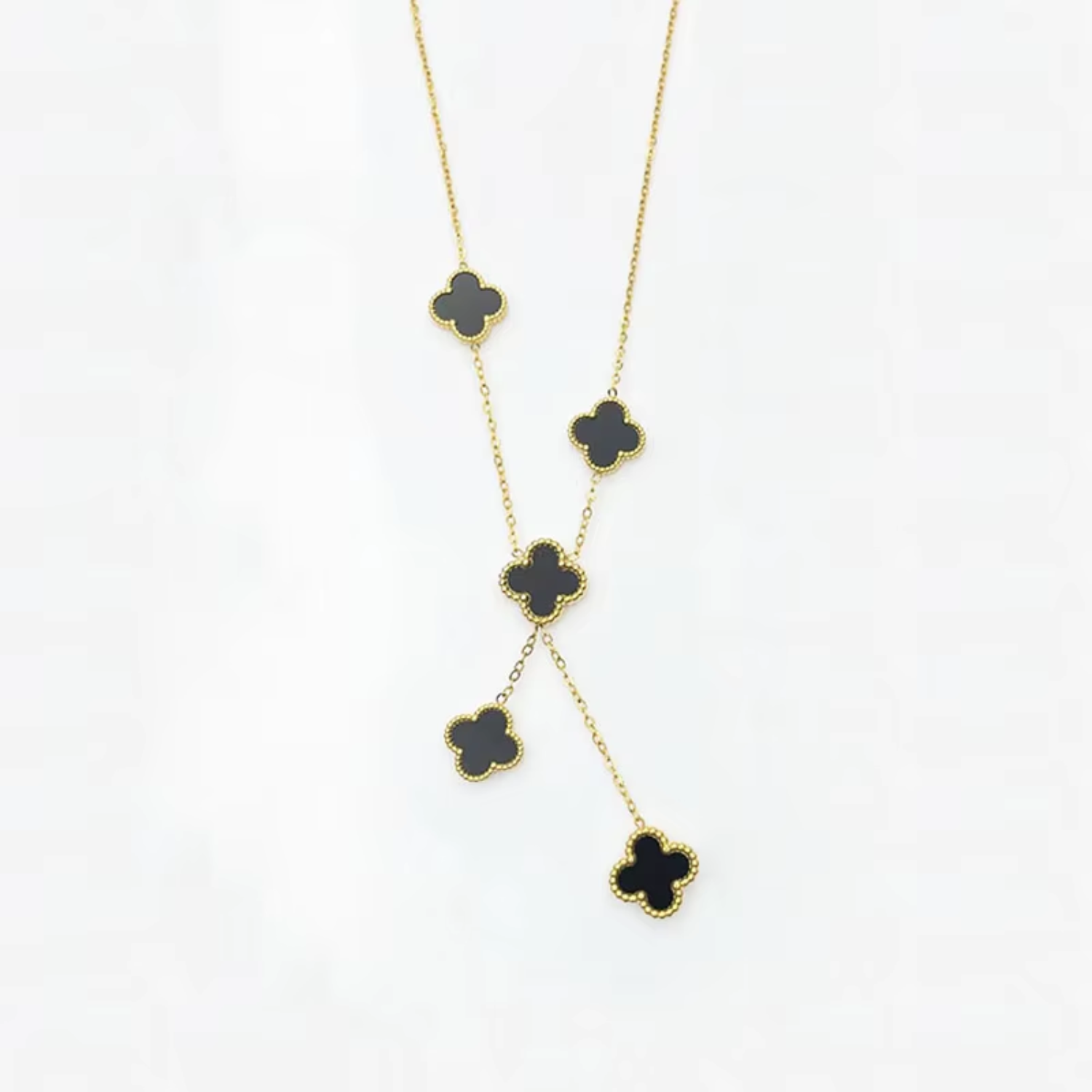 Clover metal necklace