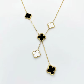 Clover metal necklace