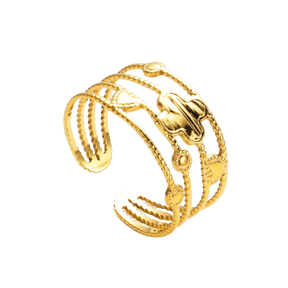 Clover Ring