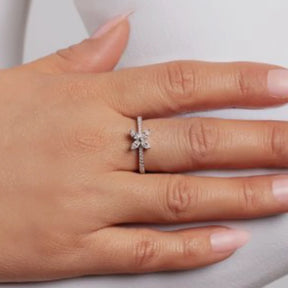 anello di diamanti per unghie 