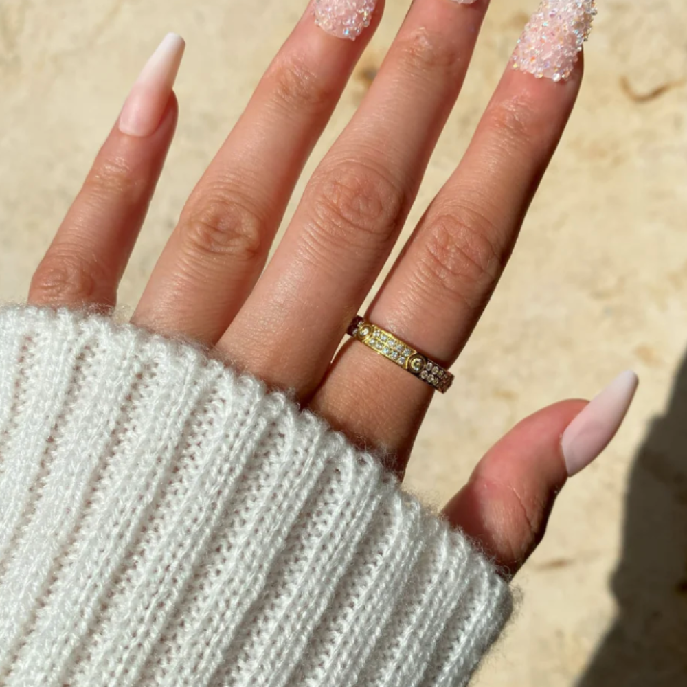 Love Diamond Ring - gold