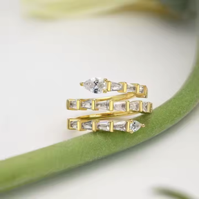 Snake Diamond Ring