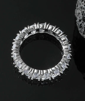 anello di diamanti per unghie 